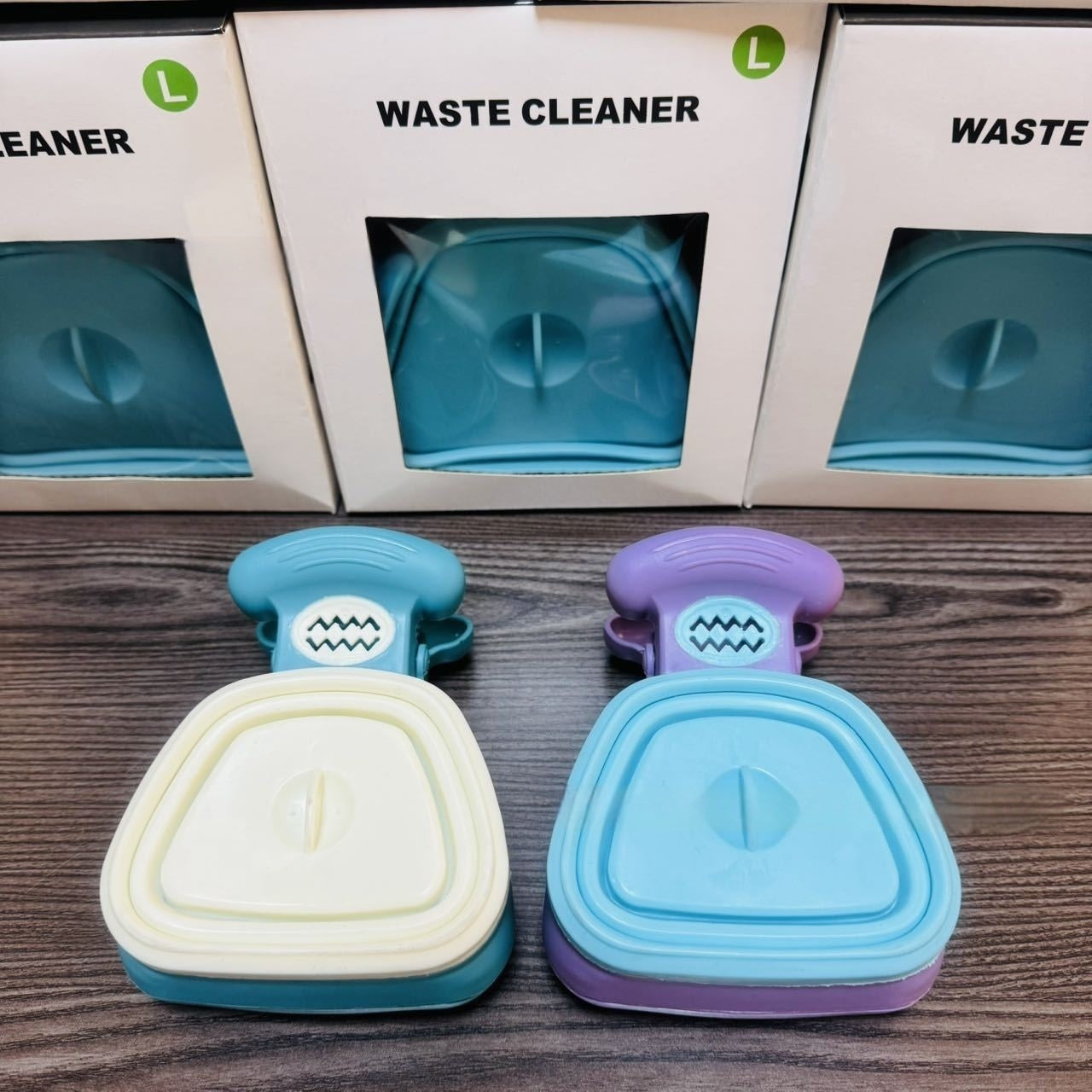 Poop scooper folded flat for portable carrying